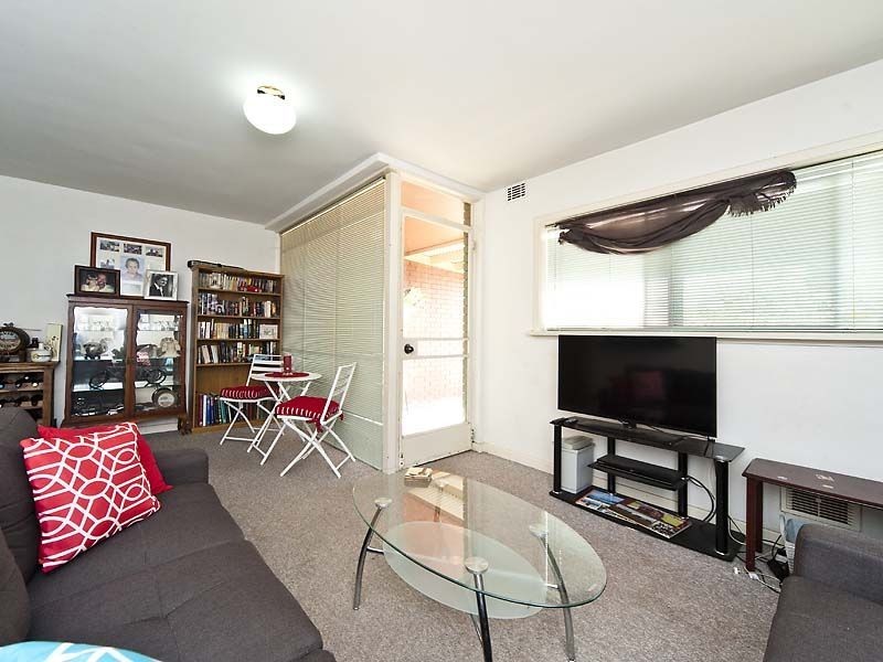 1/21 Clint Way, Calista WA 6167