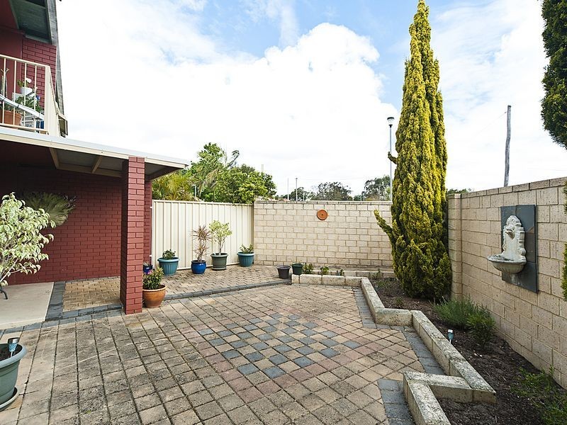 1/21 Clint Way, Calista WA 6167