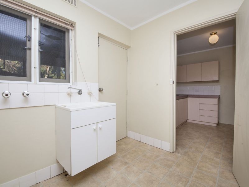 9/2 Elmslie Street, Orelia WA 6167