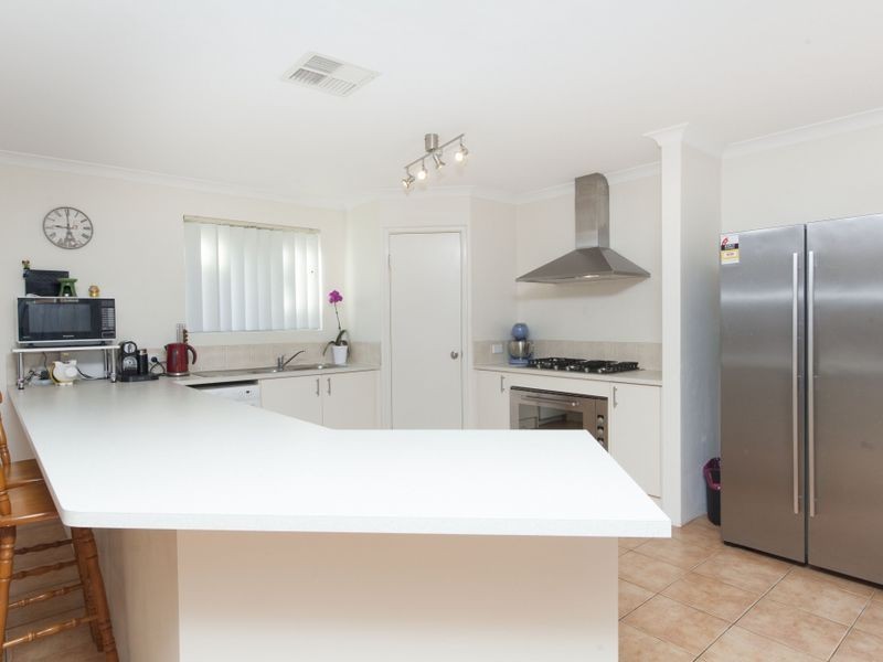 30 Cheltenham Loop, Bertram WA 6167