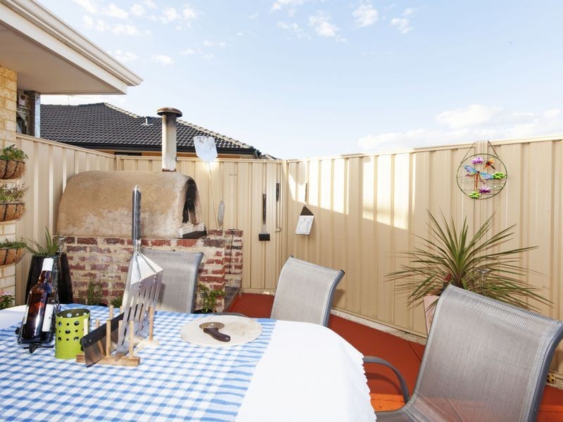 30 Cheltenham Loop, Bertram WA 6167