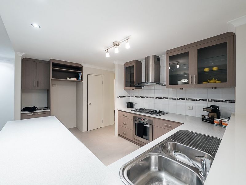 8 Sanctuary Drive, Bertram WA 6167