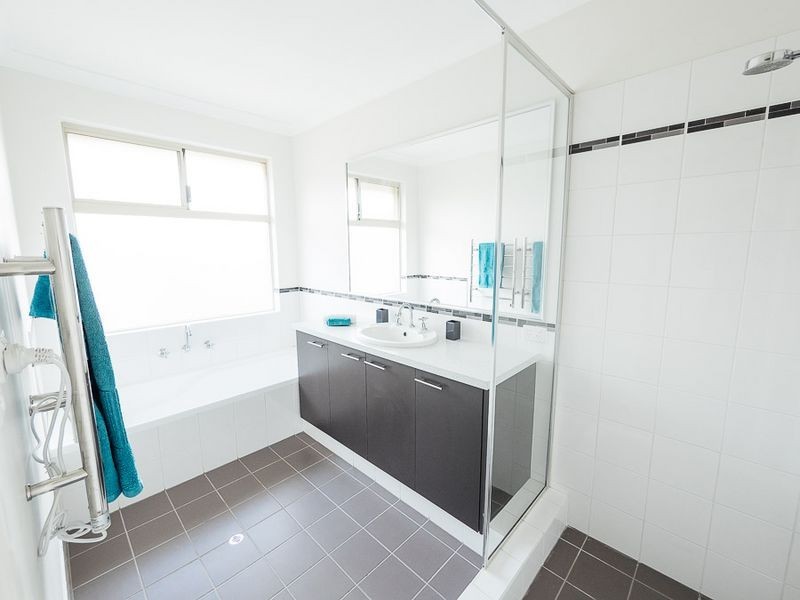 8 Sanctuary Drive, Bertram WA 6167