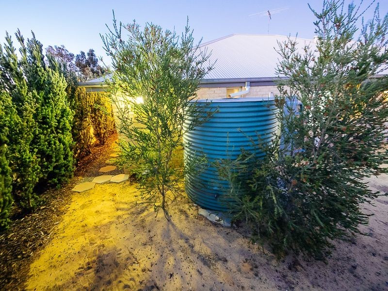 8 Sanctuary Drive, Bertram WA 6167