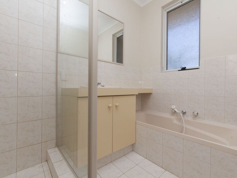 412 Hamilton Road, Munster WA 6166