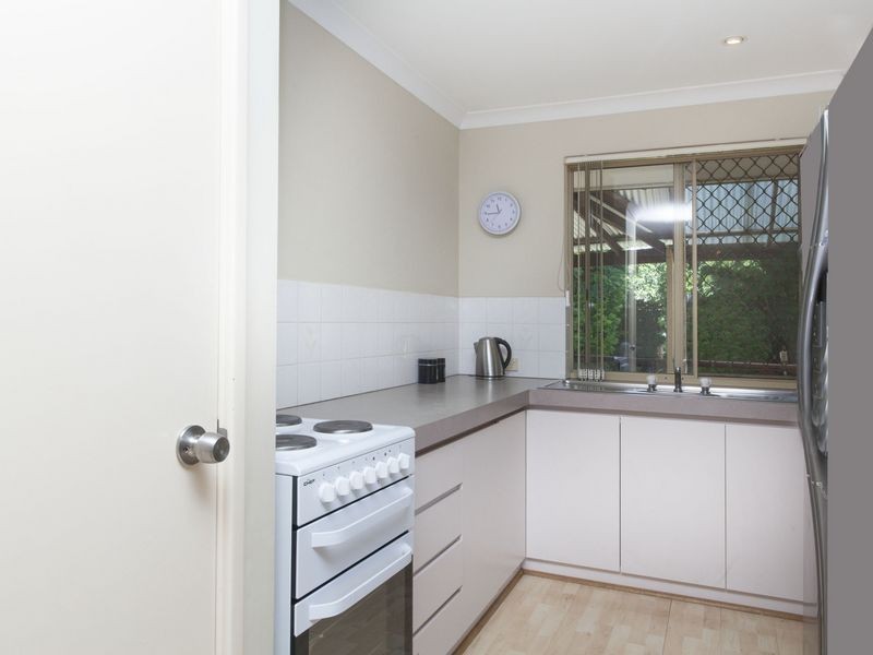 25A Gaze Court, Armadale WA 6112