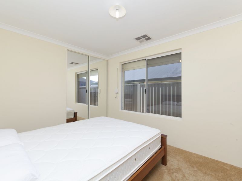 5 Fenians Pass, South Yunderup WA 6208