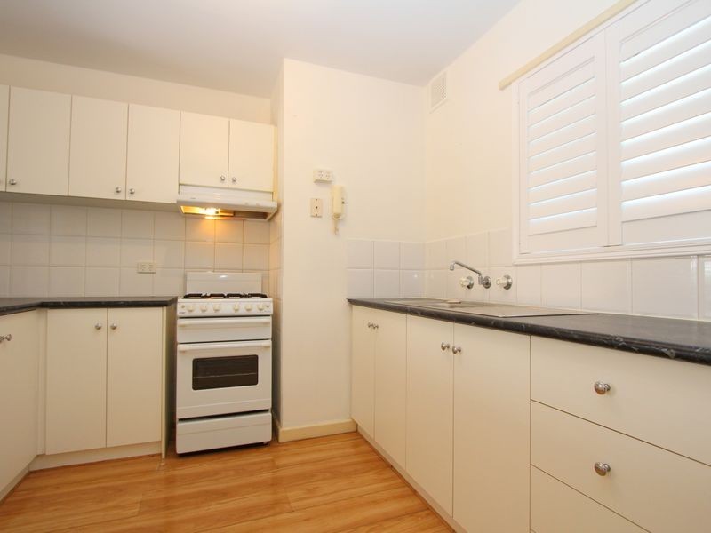 4/21 Disney Road, Parmelia WA 6167