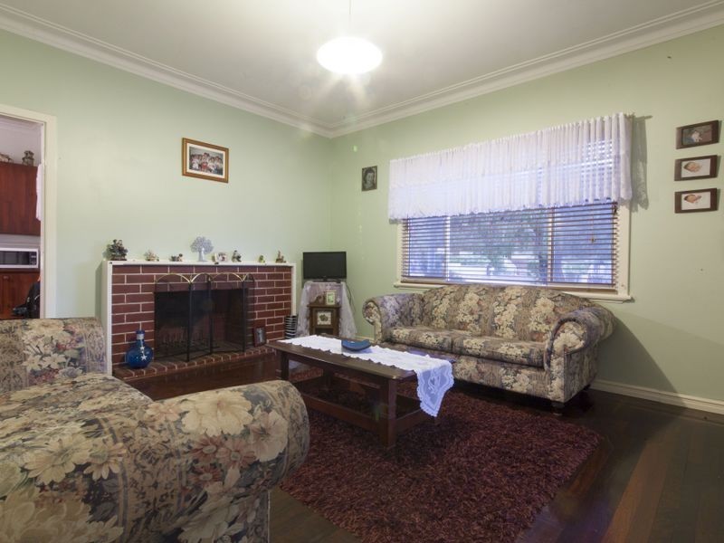 42 Gawler Way, Calista WA 6167