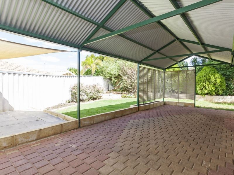14 Stipling Gardens, Leda WA 6170
