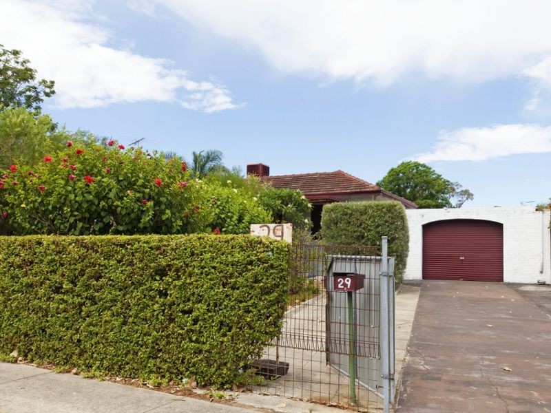 29 Tucker Street, Medina WA 6167