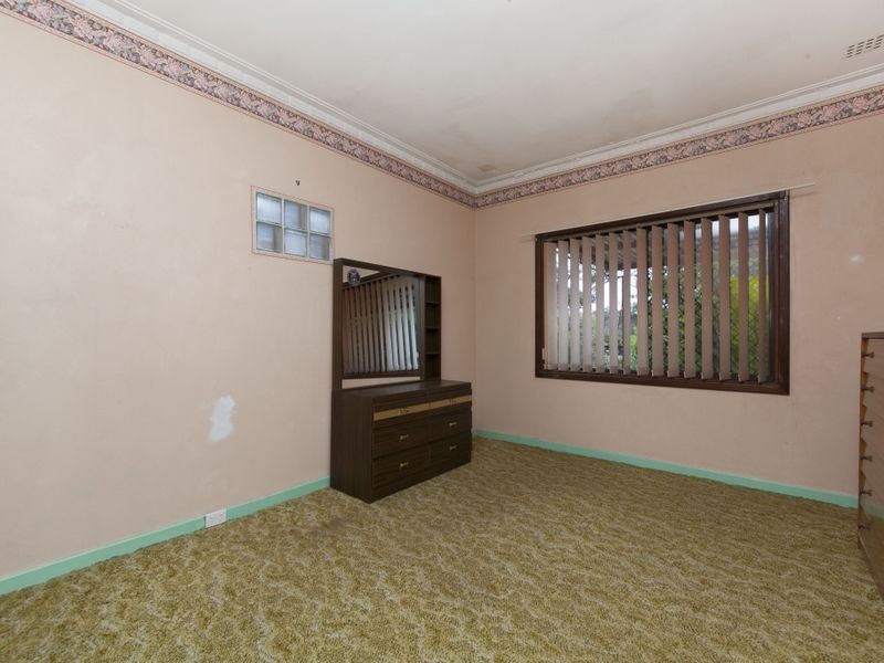 29 Tucker Street, Medina WA 6167