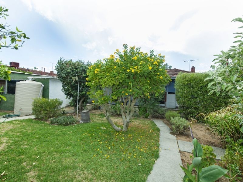 29 Tucker Street, Medina WA 6167