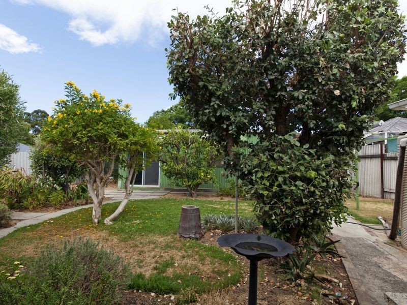 29 Tucker Street, Medina WA 6167