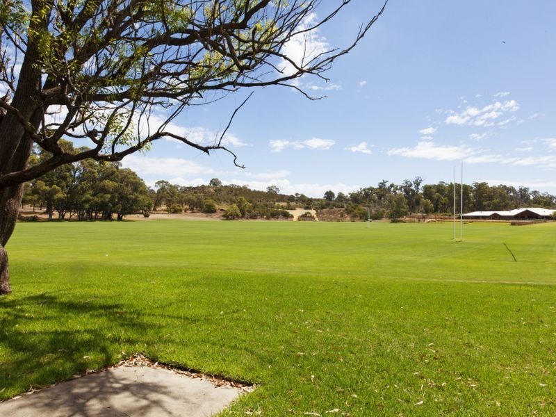 29 Tucker Street, Medina WA 6167