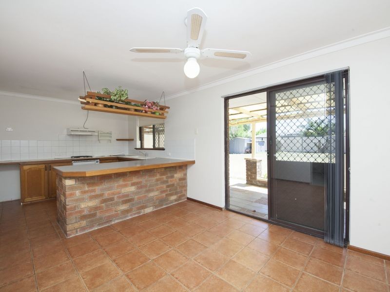 2 Ricketts Court, Rockingham WA 6168