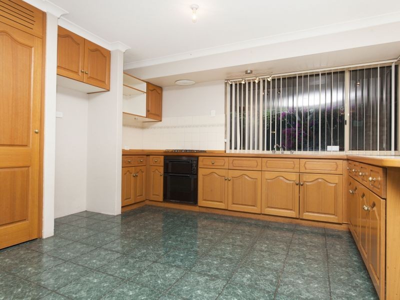 20 Edwards Street, Leda WA 6170