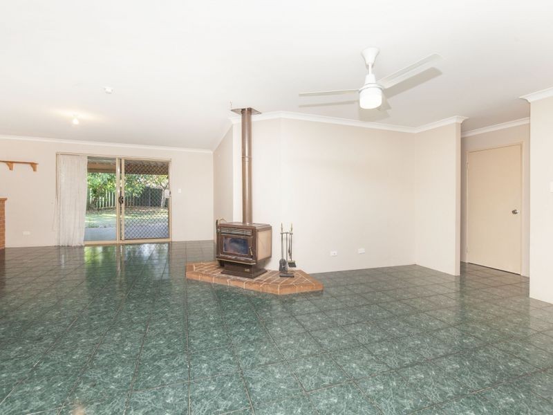 20 Edwards Street, Leda WA 6170