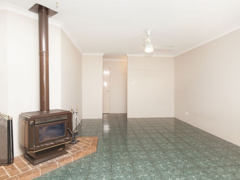 20 Edwards Street, Leda WA 6170
