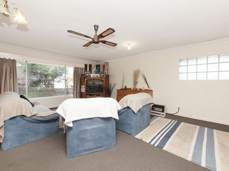 59 Orelia Avenue, Orelia WA 6167