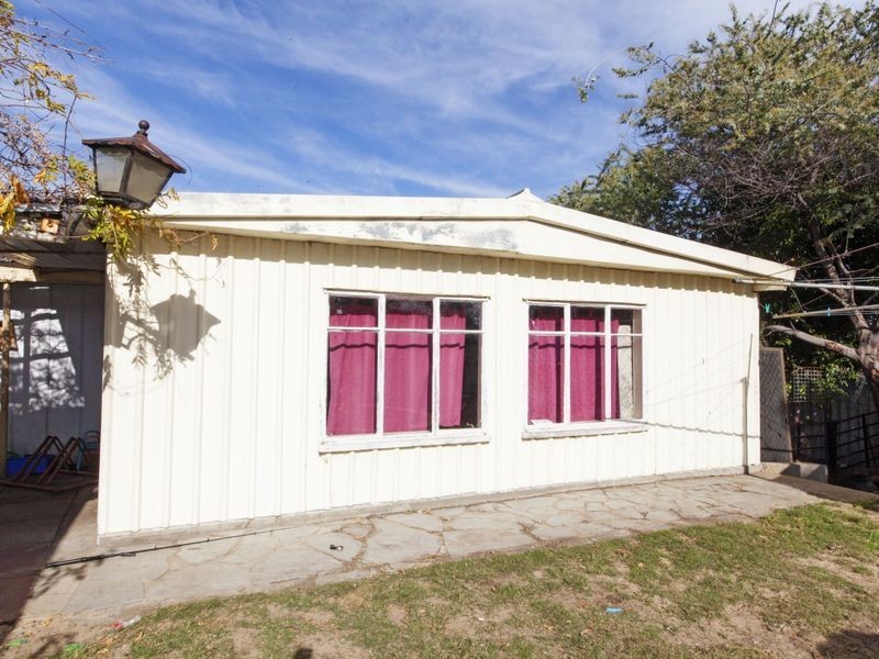 59 Orelia Avenue, Orelia WA 6167