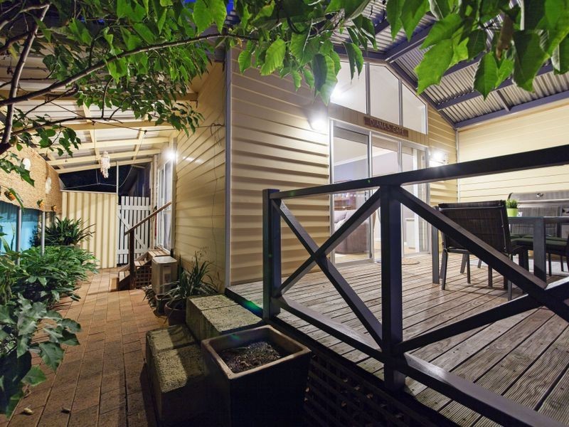 54 Clint Way, Calista WA 6167