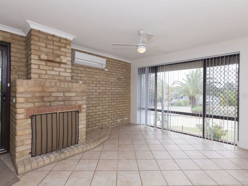 24 Bournan Heights, Parmelia WA 6167