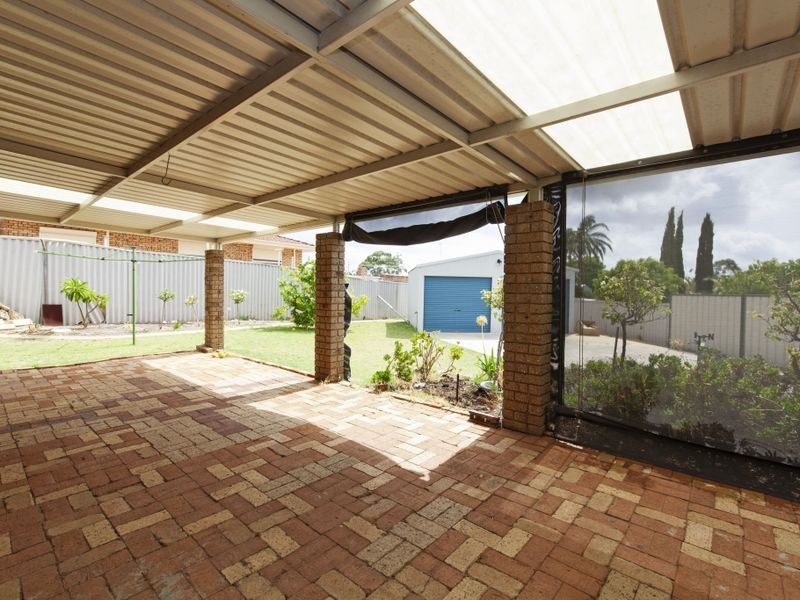 24 Bournan Heights, Parmelia WA 6167