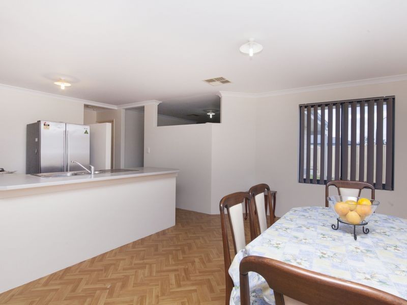 6 Heyford Parade, Bertram WA 6167