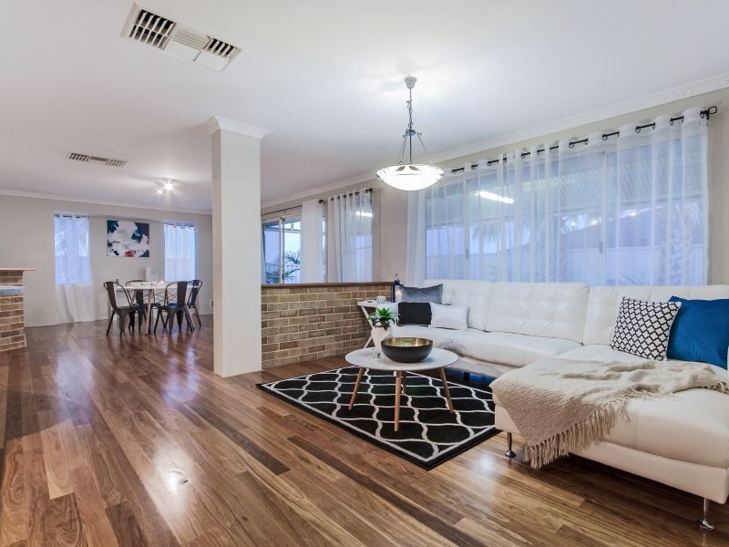 45 Belvoir Crescent, Orelia WA 6167