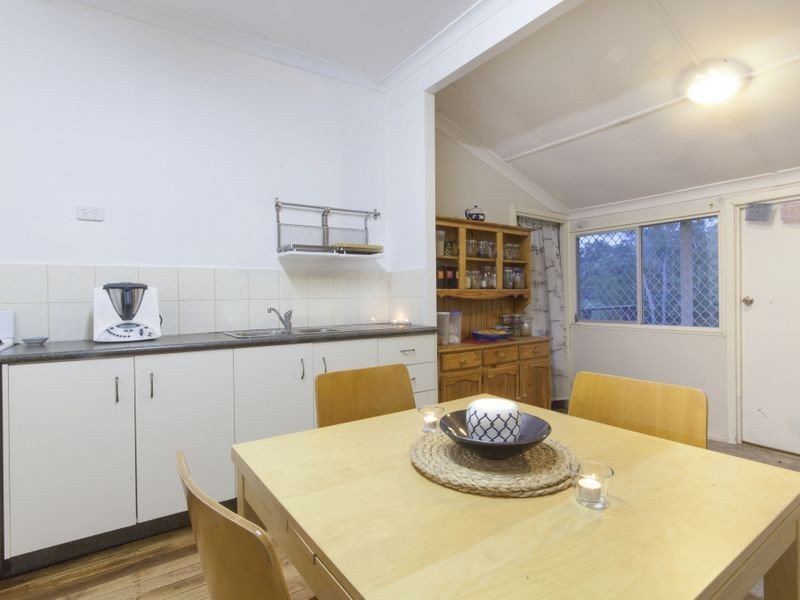 5 Summerton Road, Medina WA 6167