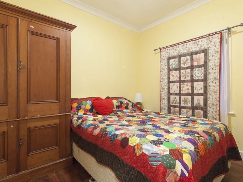 5 Summerton Road, Medina WA 6167