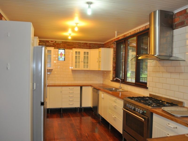 17 Tunney Road, Oldbury WA 6121