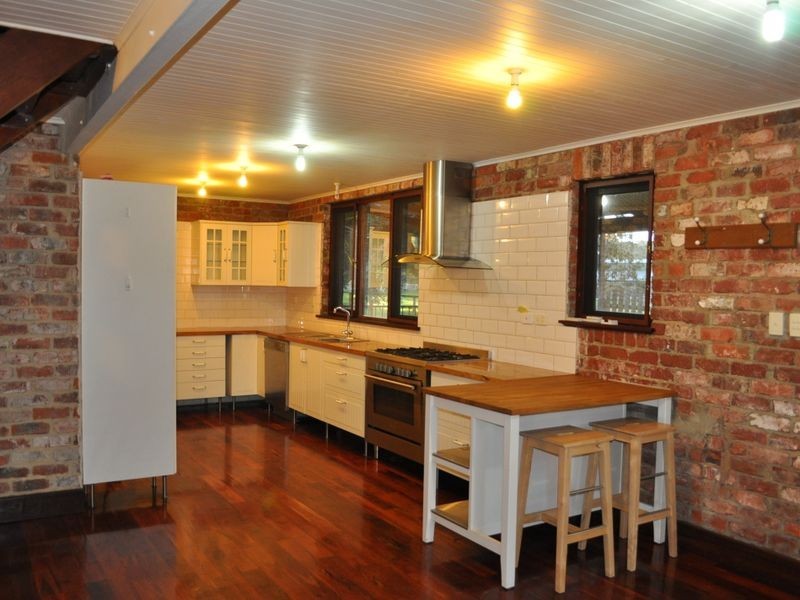 17 Tunney Road, Oldbury WA 6121