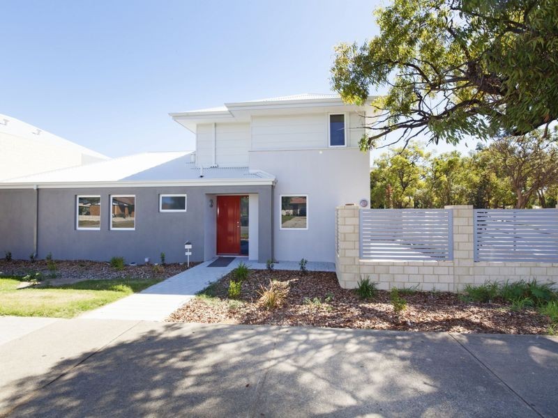 6/21 Hutchins Way, Parmelia WA 6167