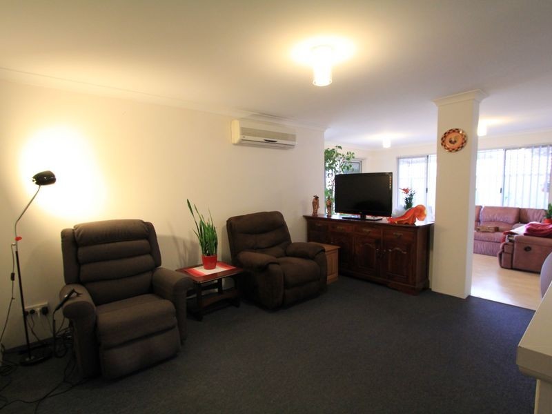 6 Oliver Vista, Bertram WA 6167