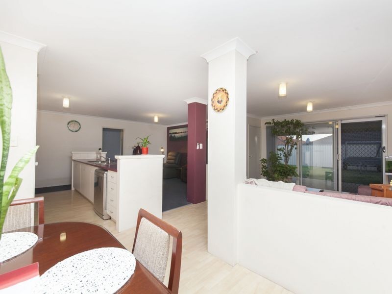 6 Oliver Vista, Bertram WA 6167