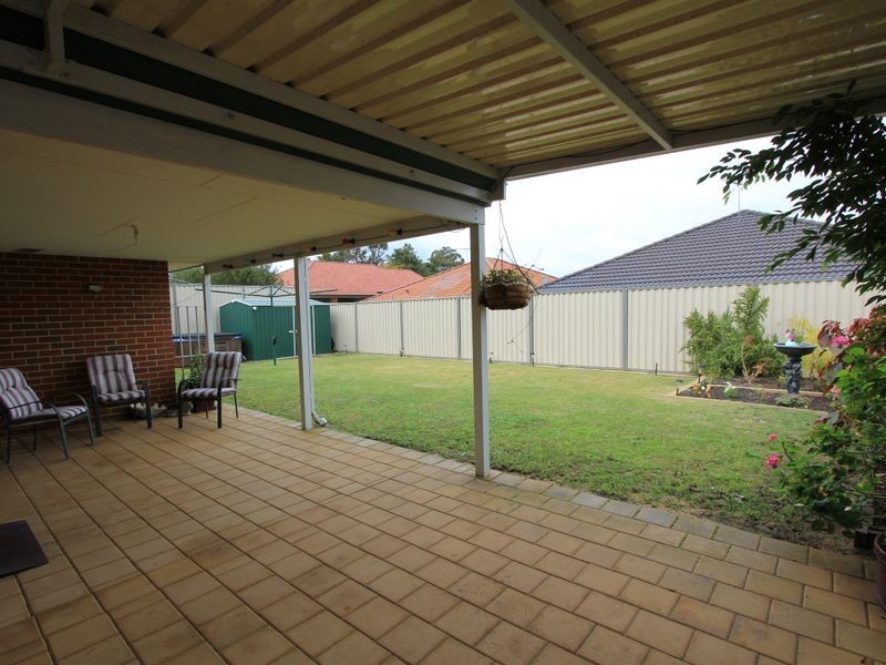 6 Oliver Vista, Bertram WA 6167