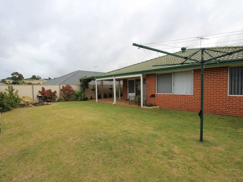 6 Oliver Vista, Bertram WA 6167