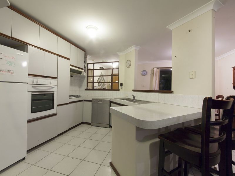 3 Stipling Gardens, Leda WA 6170