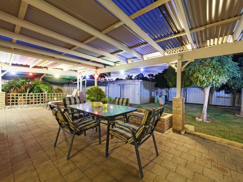 3 Stipling Gardens, Leda WA 6170