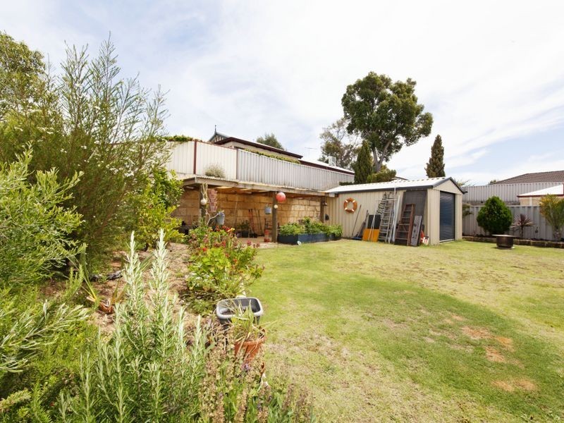 106 Warner Road, Parmelia WA 6167