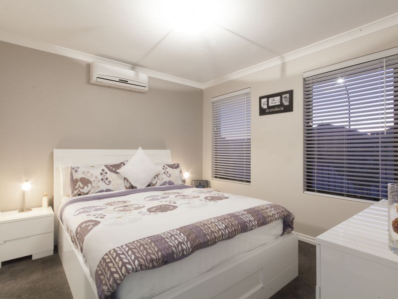 30 Dewsbury Drive, Bertram WA 6167