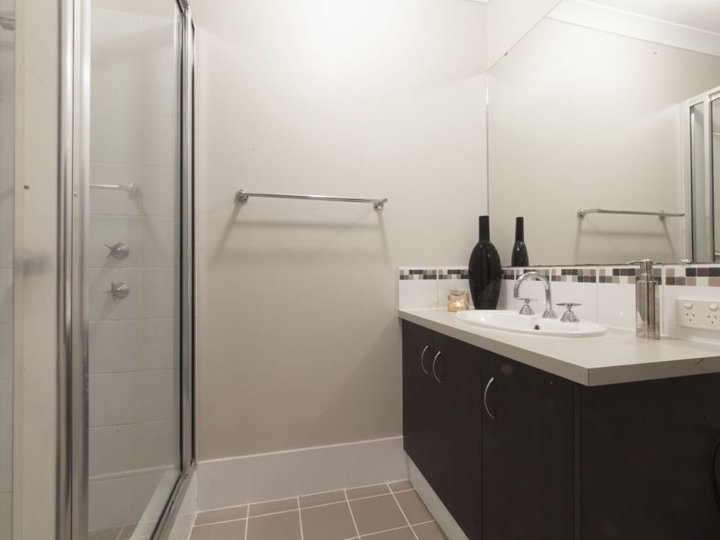30 Dewsbury Drive, Bertram WA 6167