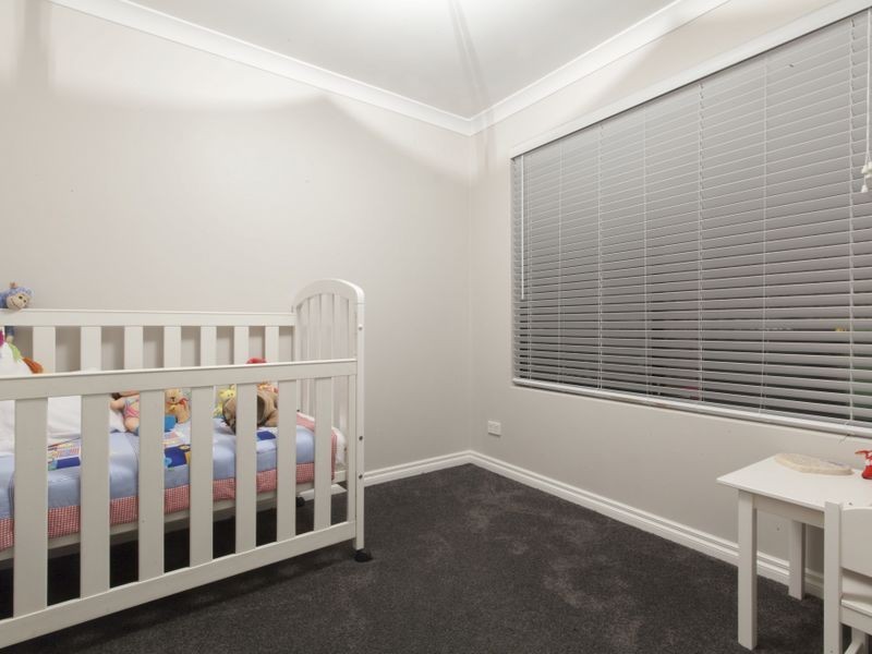 30 Dewsbury Drive, Bertram WA 6167