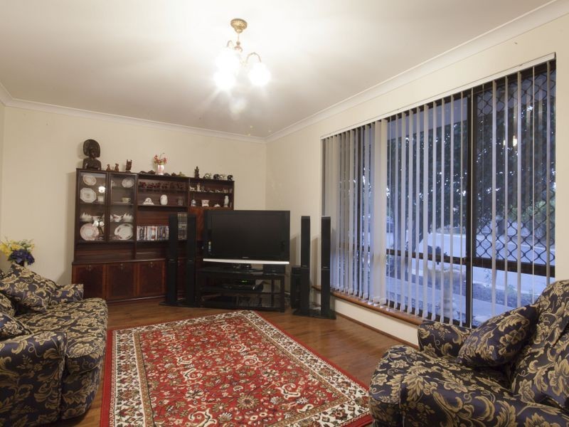 20 Moysey Court, Parmelia WA 6167