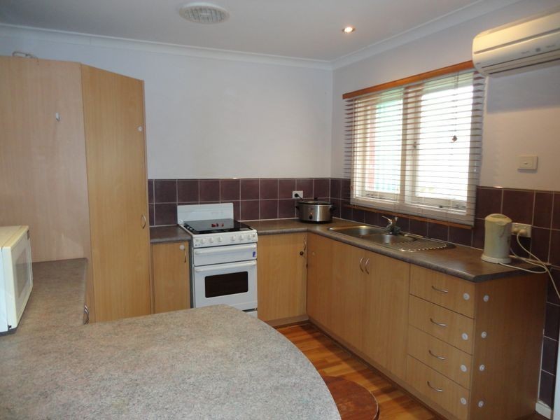 35 Clint Way, Calista WA 6167