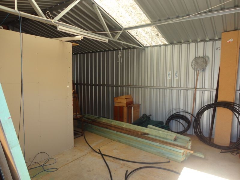 35 Clint Way, Calista WA 6167