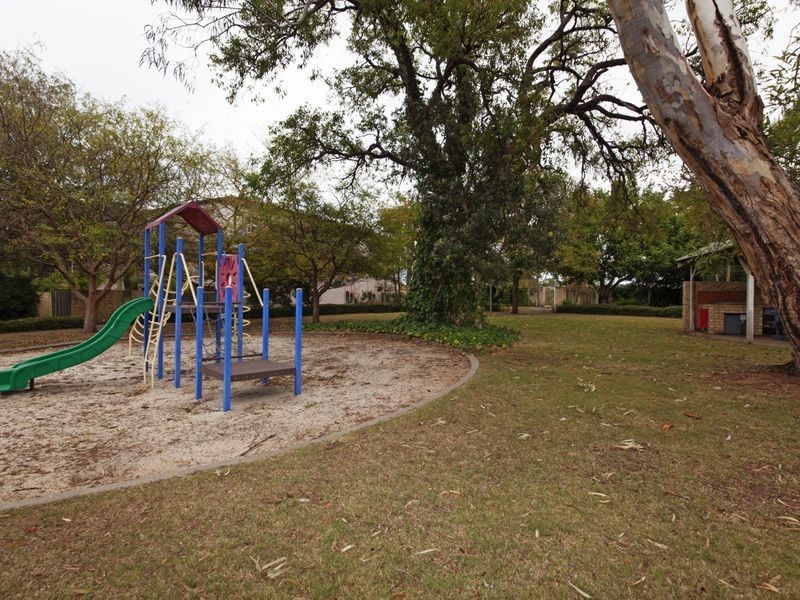 23/2 Pengilly Road, Orelia WA 6167