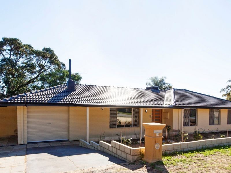 19 Mulligan Way, Orelia WA 6167